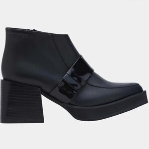 Rotunda Loupe Booties Black Leather Patent Strap Chunky Block Heel Ankle Size 9